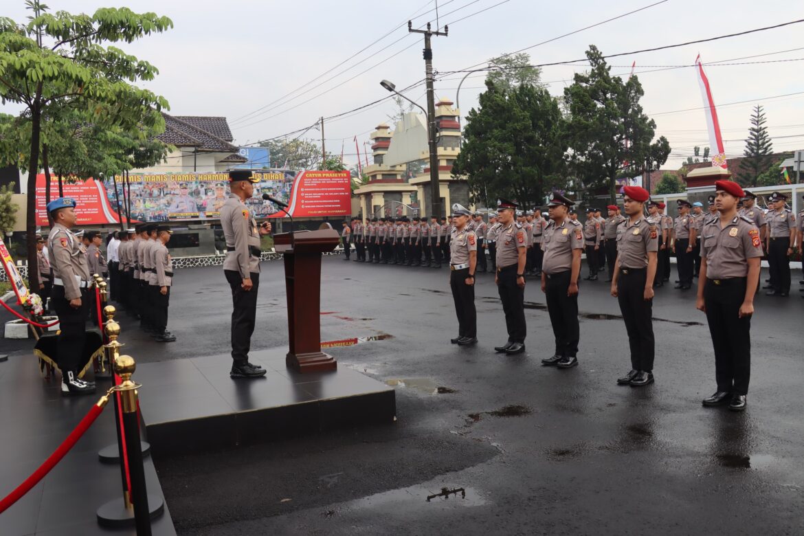Kapolres Ciamis Pimpin Korps Rapot, Ada 69 Personel Naik Pangkat di Momen Hari Bhayangkara ke-79