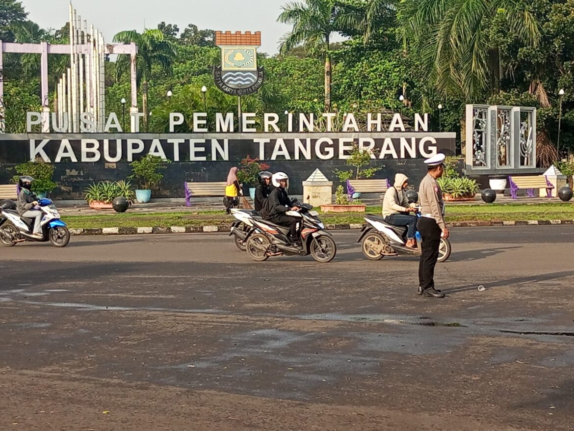 Satlantas Polresta Tangerang Terjunkan Personel Atur Lalin di Titik Rawan Macet