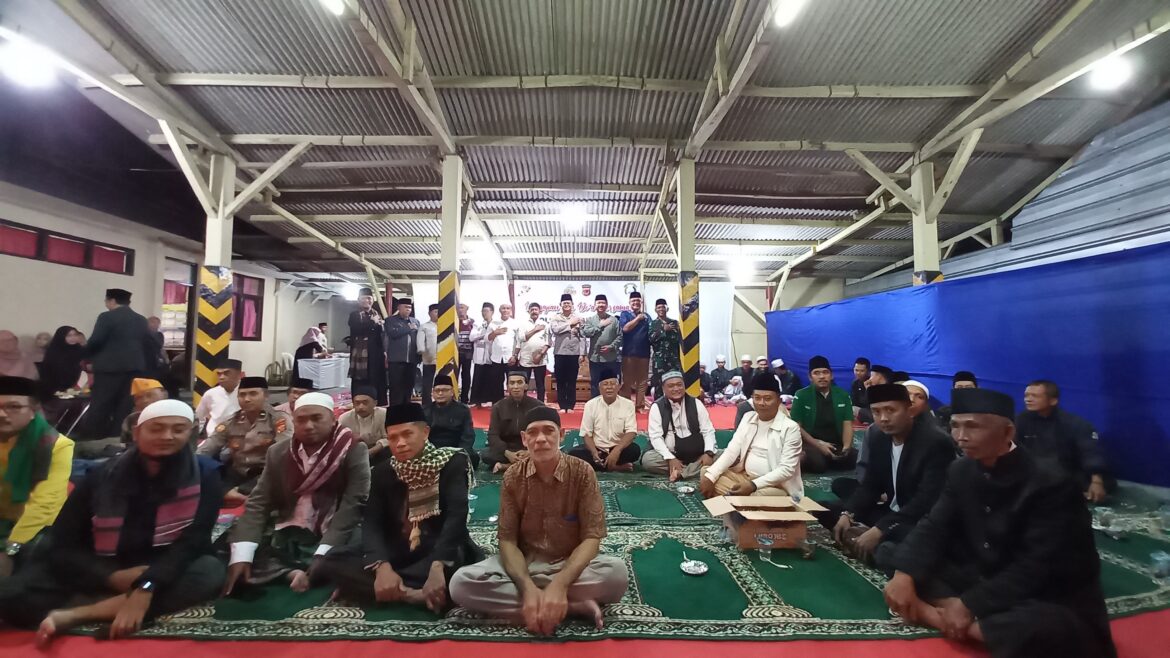Hangat dalam Iman, Kuat dalam Tugas: Polsek Cihaurbeuti Gelar Pengajian dan Doa Bersama HUT Bhayangkara Ke-79