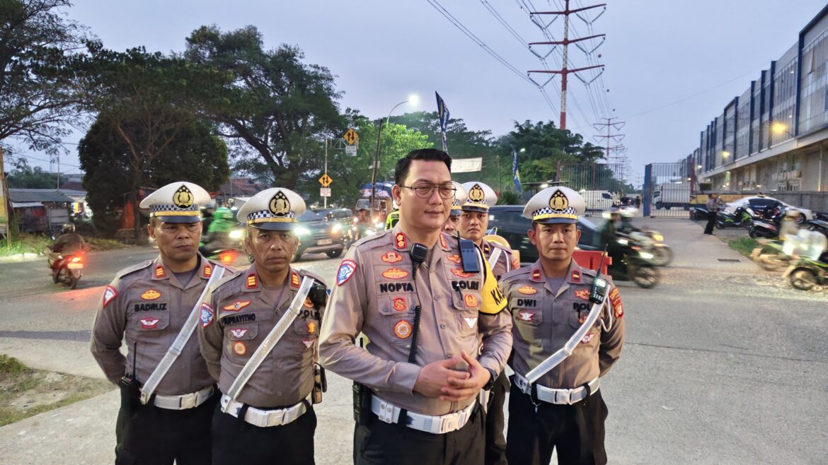 Kawasan Bebas Macet, Satlantas Lakukan Terapi Trauble Sport di Jalan Raya Cadas-Sangengo-Bayur