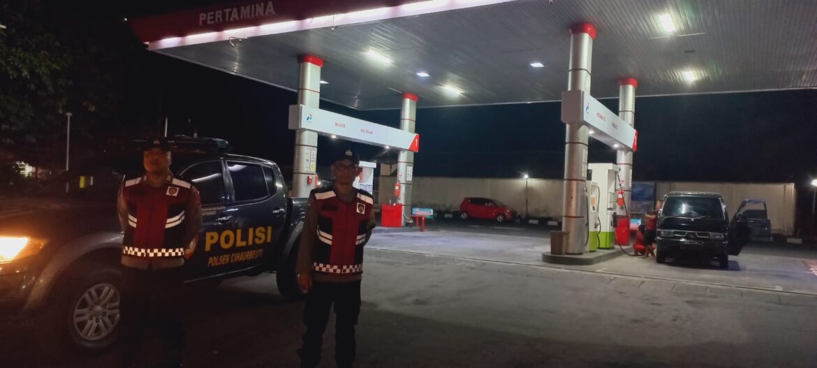Polsek Cihaurbeuti Polres Ciamis Patroli Biru Antisipasi Gangguan Kamtinmas di Masyarakat