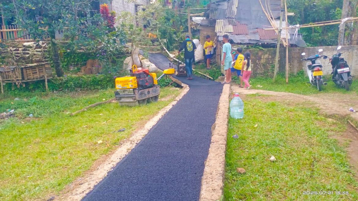 Meski Dana Desa (DD) Tahap II Belum Cair, Desa Curug Bitung Gunakan Dana Talang Untuk Pengerjaan Proyek dan Diduga Menyalahi Aturan