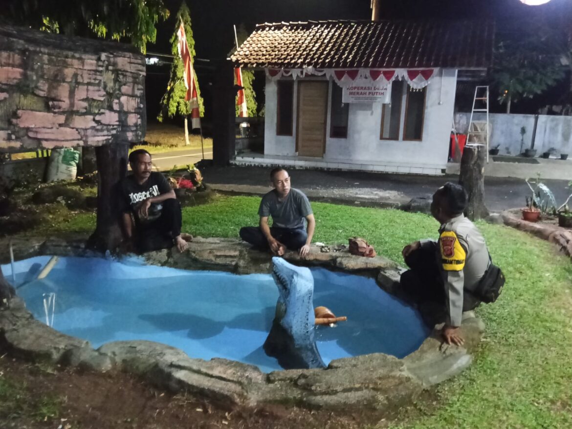 Perkuat Sinergitas, Kapolsek Sukadana Polres Ciamis Koorkom Kamtibmas ke Warga Sukadana