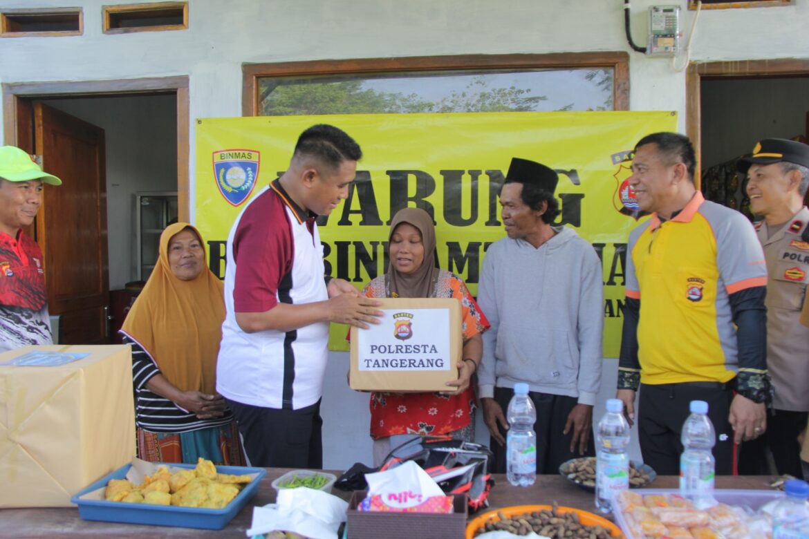 Gowes Silaturahmi, Kapolresta Tangerang Sapa Warga dan Bangun Kedekatan Pagi Hari
