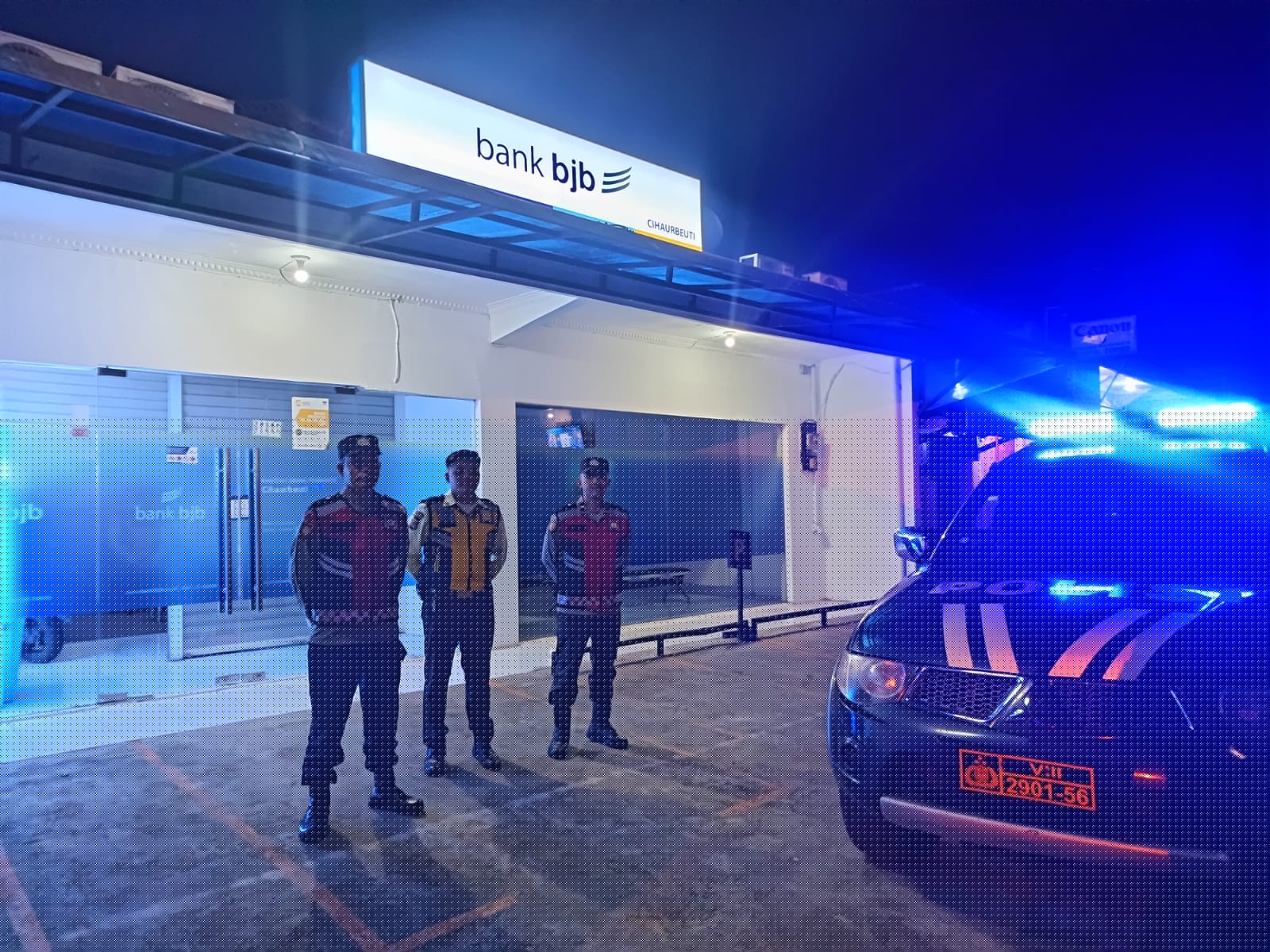 Polsek Cihaurbeuti Polres Ciamis Patroli Biru Antisipasi Gangguan Kamtinmas di Masyarakat