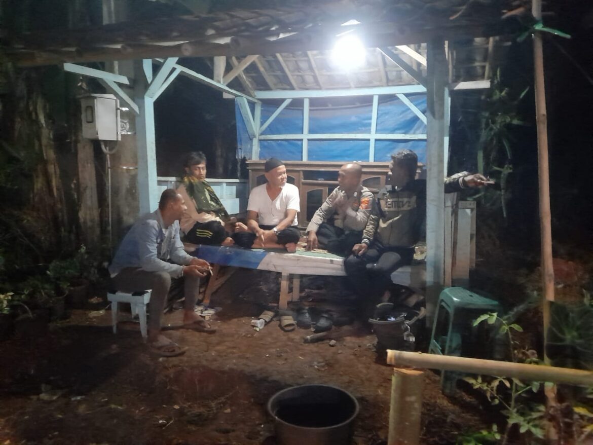 Berikan Rasa Nyaman, Polsek Rajadesa Polres Ciamis Intens Patroli KRYD ke Pemukiman Warga
