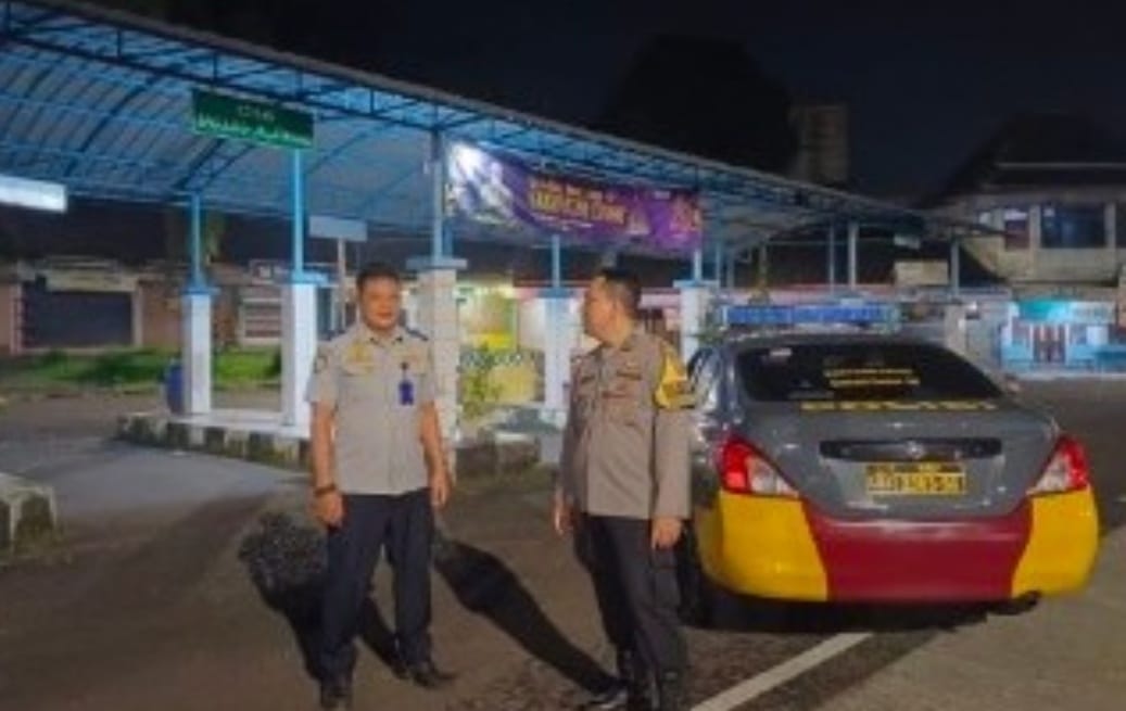 Cipkon Kamtibmas Saat Malam, Polsek Ciamis Polres Ciamis Intensifkan Patroli ke Jalan