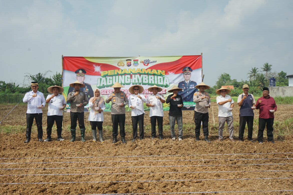 Tanam Jagung Serentak, Polresta Tangerang Komitmen Dukung Swasembada Pangan