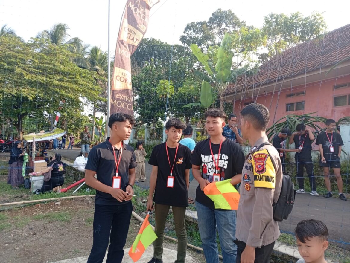 Cipkon Kamtibmas, Polsek Cikoneng Koorkom Bareng Pemuda Sampaikan Maklumat Kapolda Jabar