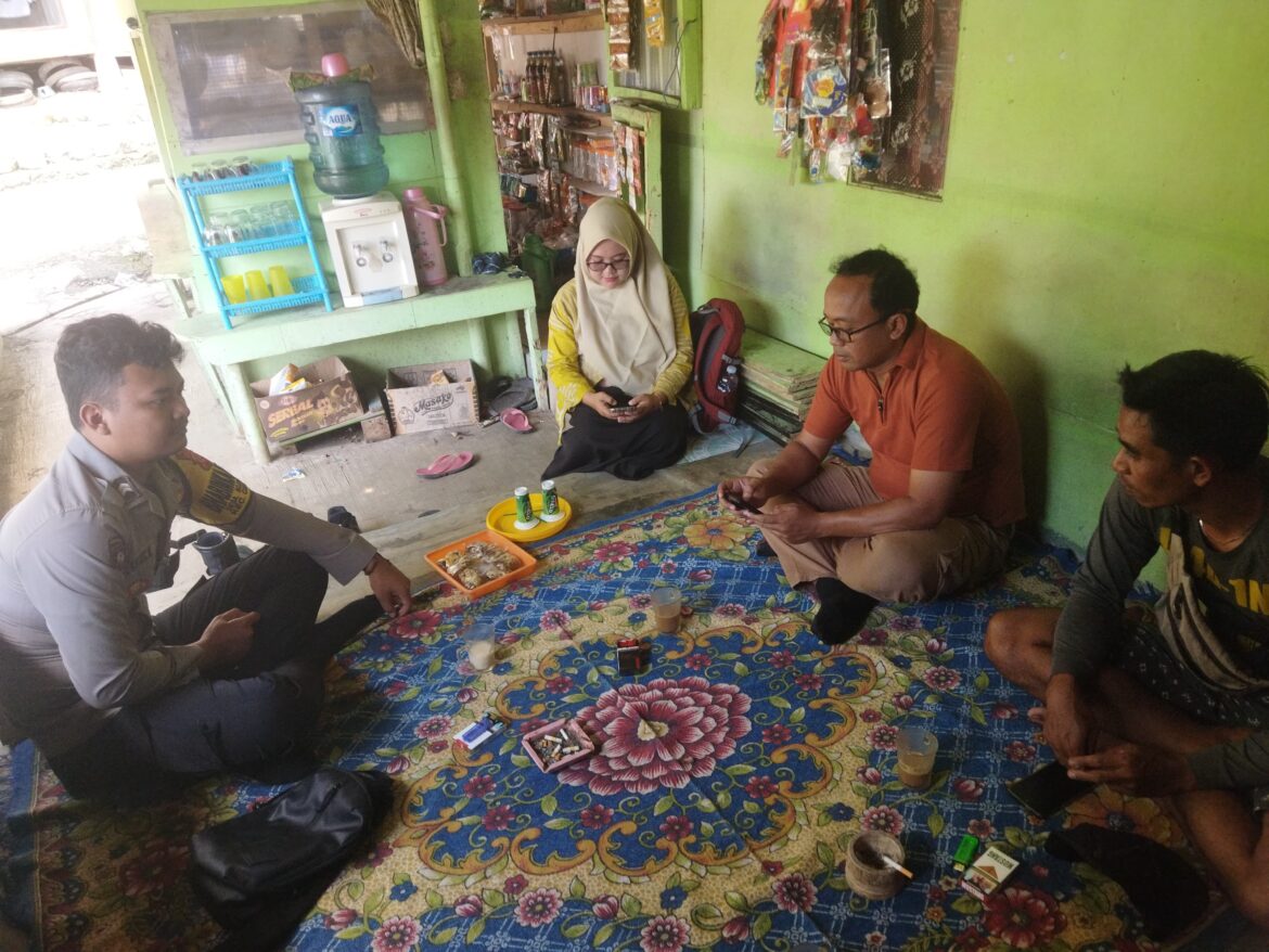 Perkuat Sinergitas, Polsek Cimaragas Polres Ciamis Koorkom Kamtibmas ke Warga Kaso