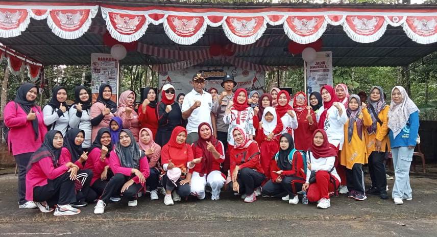 Polsek Pamarican Polres Ciamis Monitoring Jalan Santai Peringatan HUT ke-80 RI di Sidamulih