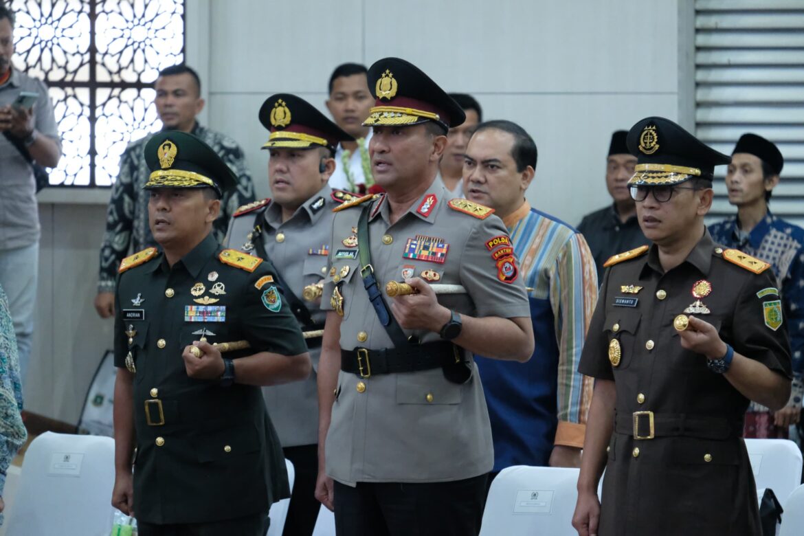 Kapolda Banten Hadiri Rapat Paripurna Istimewa DPRD Provinsi Banten Peringati HUT ke-80 Kemerdekaan RI