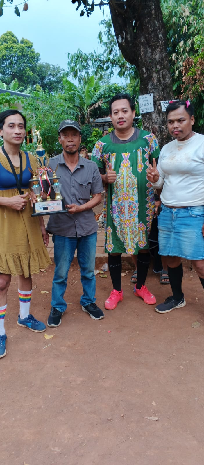 Semarak Merah Putih Masih Terasa Dihati, dengan Mengadakan Giat Perlombaan Unik dan Menghibur Warga Cilangkap