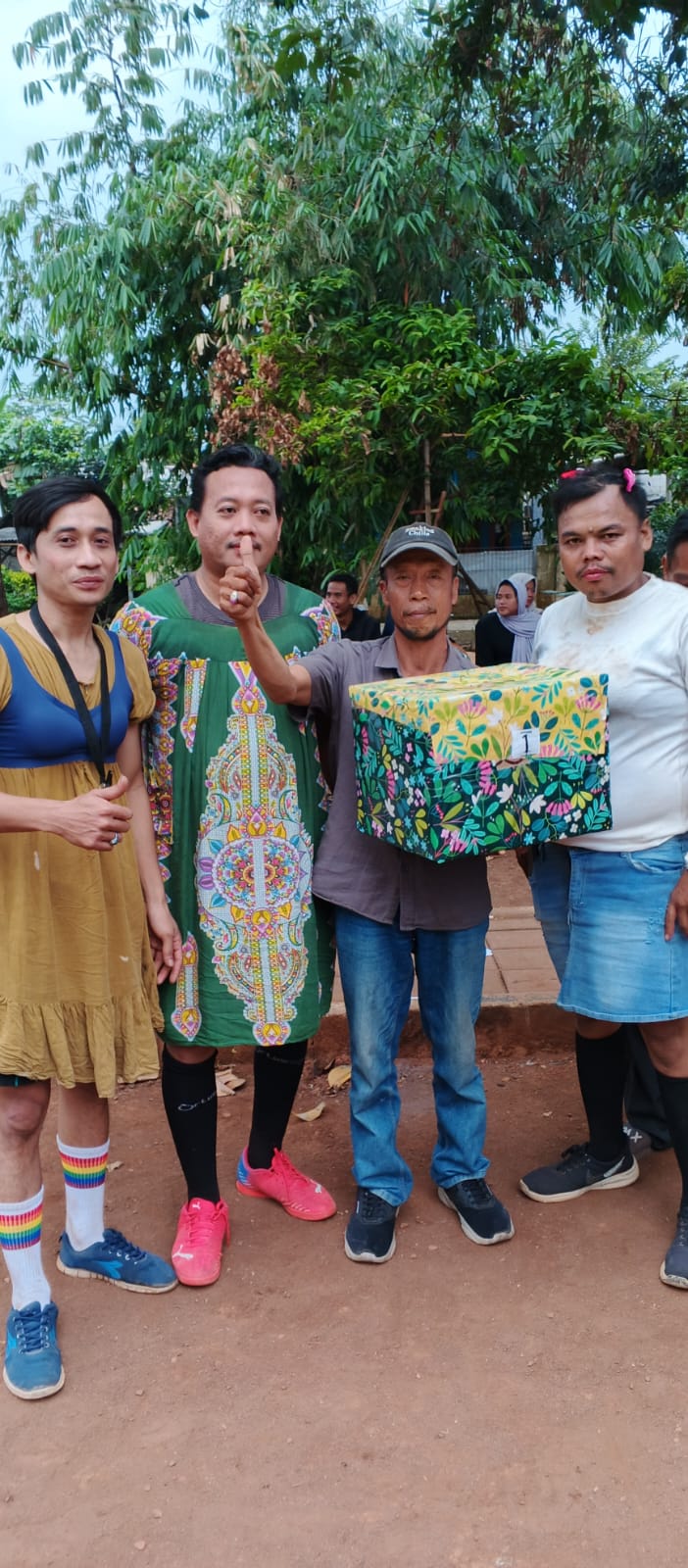 Semarak Merah Putih Masih Terasa Dihati, Dengan Mengadakan Giat Perlombaan Unik dan Menghibur Warga Cilangkap