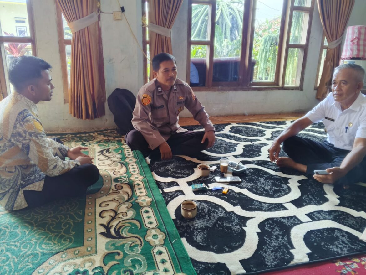 Ketahanan Pangan, Polsek Panjalu Polres Ciamis Cek Area Tanam Jagung di Mekarwangi