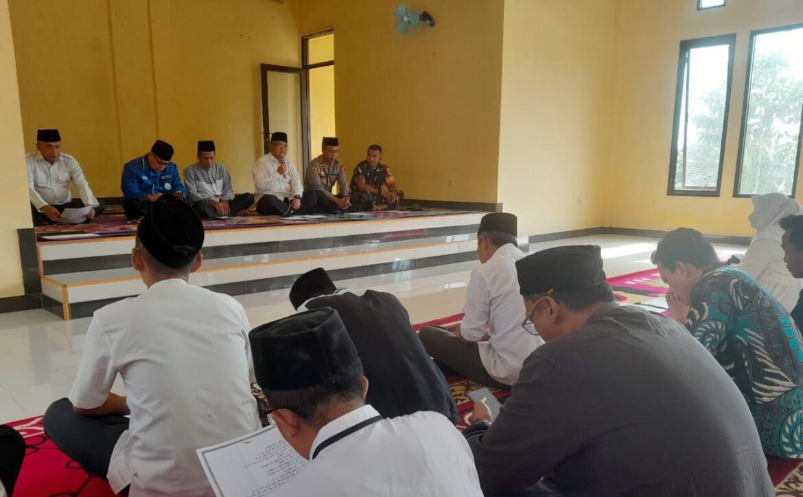 Wujudkan Keselamatan Bangsa, Polsek Rancah Gelar Doa Bersama di Tambaksari