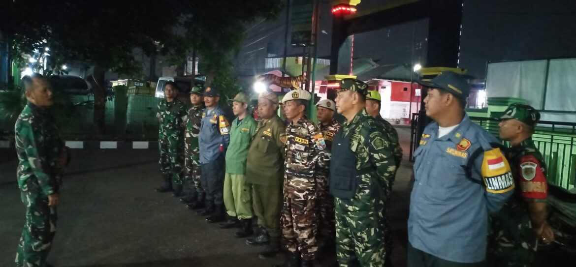 Koramil Citeureup dan Komponen Masyarakat Gelar Patroli Gabungan, Ciptakan Keamanan Lingkungan