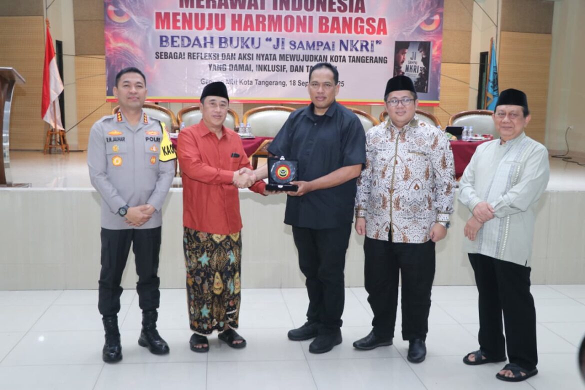 Bedah Buku “JI Sampai NKRI” Ungkap Fenomena Deradikalisasi Kolektif di Indonesia