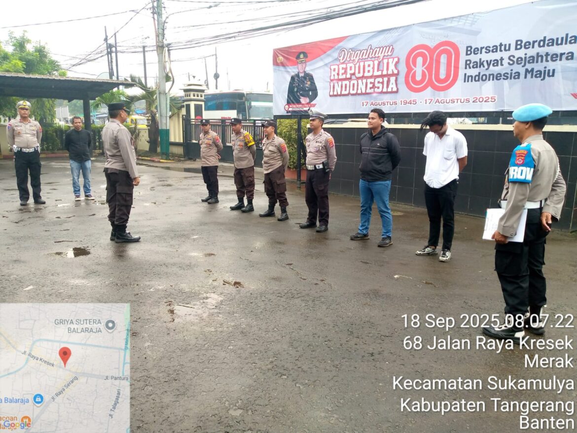 Wakapolsek Balaraja Polresta Tangerang Pimpin Apel Pagi dalam Rangka Peningkatan Disiplin dan Kesiapsiagaan Personel