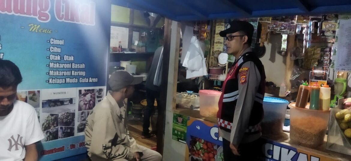 Polsek Cihaurbeuti Polres Ciamis Patroli Biru Antisipasi Gangguan Kamtinmas di Masyarakat