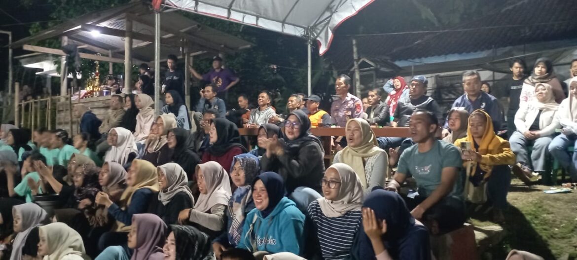 Polsek Pamarican Polres Ciamis Monitoring Turnamen Bola Voli Antar Desa