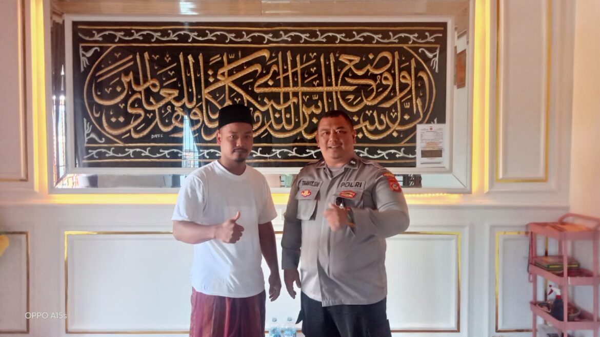 Bhabinkamtibmas Polsek Leuwiliang Sambang Warga, Jalin Kedekatan dengan Masyarakat Desa Purasari