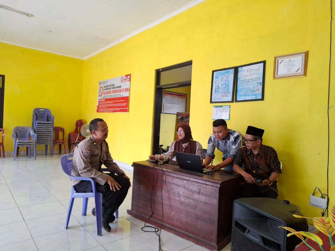 Polsek Cimaragas Gelar Sambang dan Himbauan Kamtibmas di Desa Bojongmalang