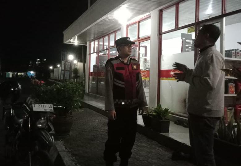 Polsek Cihaurbeuti Polres Ciamis Patroli Biru Antisipasi Gangguan Kamtinmas di Masyarakat