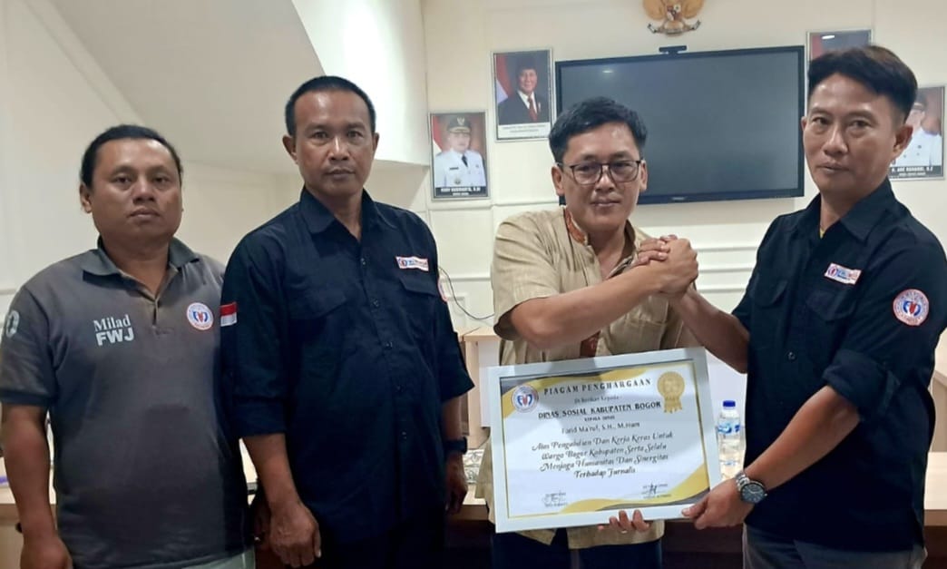 Kadinsos Bogor Kabupaten di Apresiasi FWJ Indonesia, Alasannya