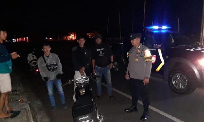 Berikan Rasa Nyaman Warga, Polsek Panumbangan Polres Ciamis Patroli di Malam Hari