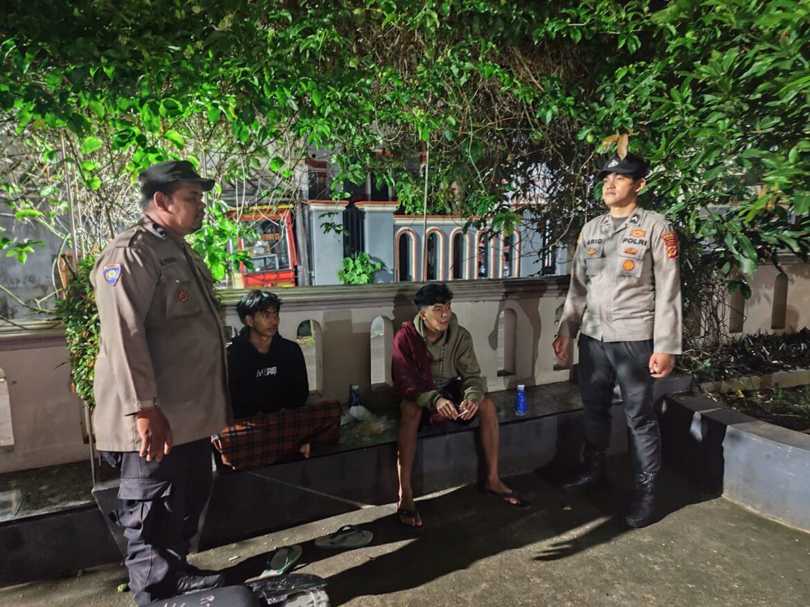 Cipkon Kamtibmas, Polsek Rajadesa Polres Ciamis Patroli Dialogis Hingga ke Pemukiman Warga