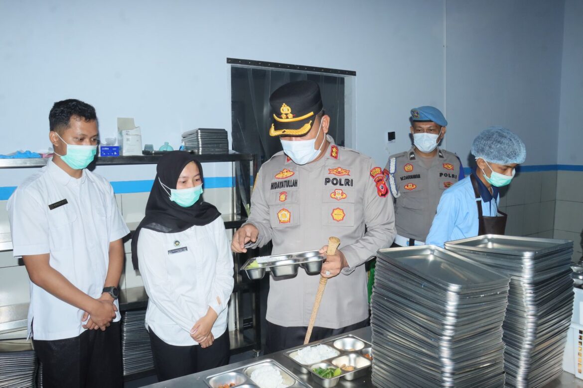 Jamin Mutu Gizi dan Kesehatan Karyawan, Kapolres Ciamis Sidak Dapur SPPG Bhayangkari