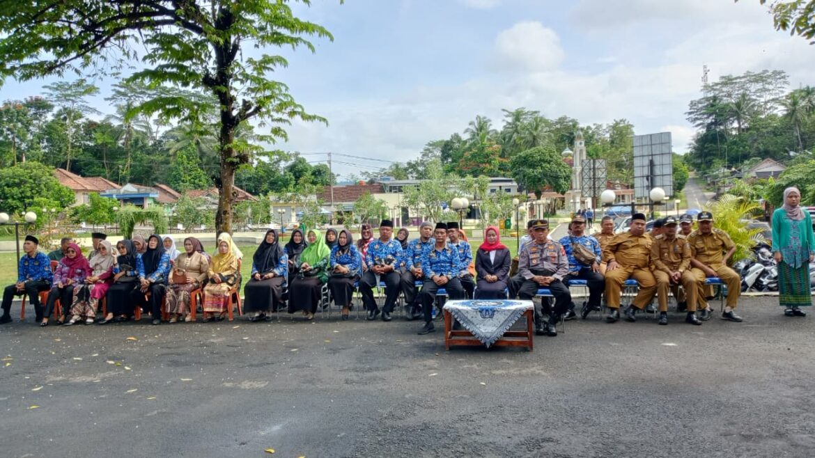 Polsek Sukadana Polres Ciamis Berperan Aktif dalam Peringatan Hari Pahlawan Tahun 2025 Tingkat Kecamatan Sukadana