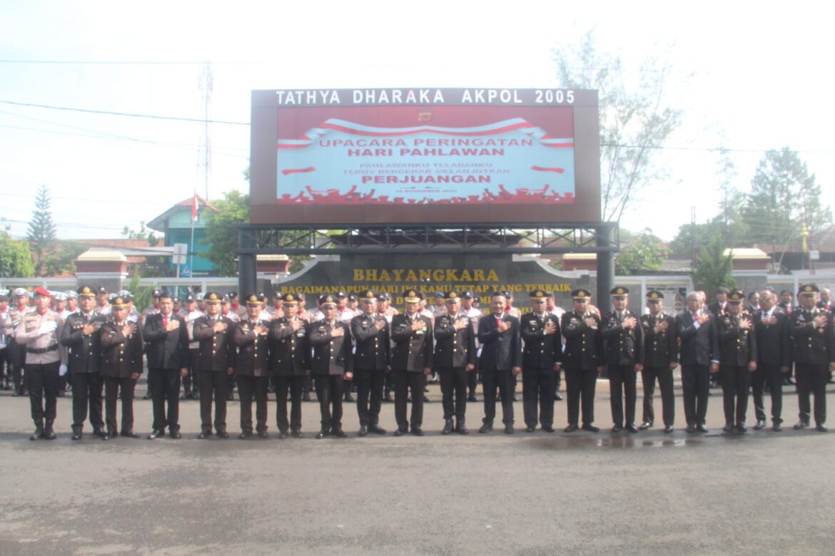 Polres Ciamis Gelar Upacara Hari Pahlawan 2025, Wujudkan Semangat Kepahlawanan dalam Pengabdian Polri