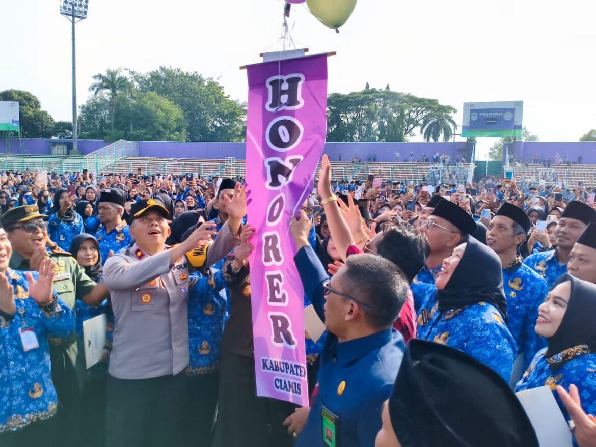 Polres Ciamis Pastikan Kegiatan Penyerahan SK PPPK Paruh Waktu Berjalan Aman dan Kondusif