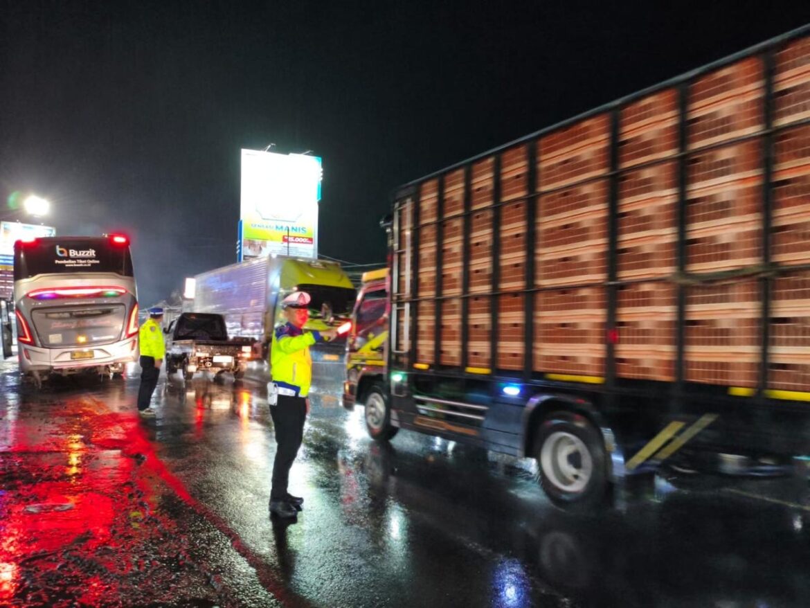 Arus Lalin Di Awal Libur Panjang, Satlantas: Wilkum Polres Ciamis Terpantau Ramai Lancar