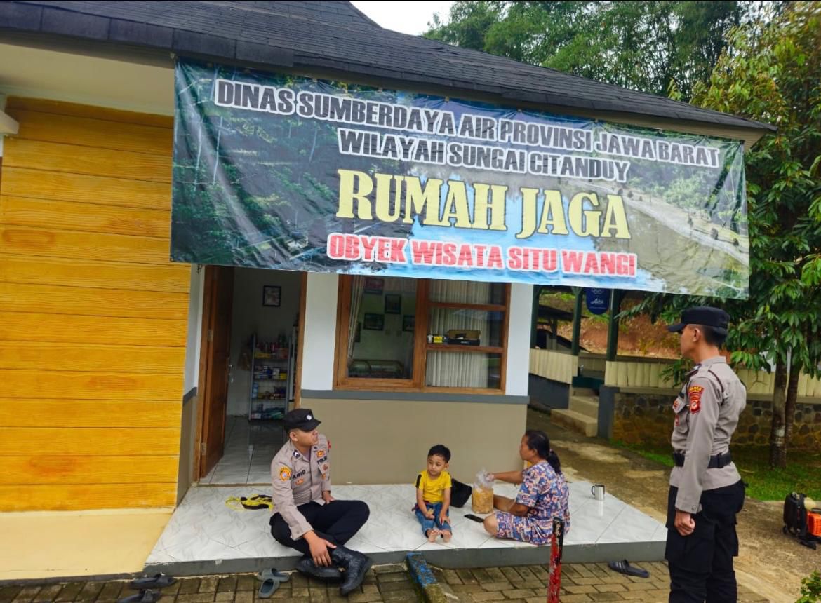 Ops Lilin Lodaya 2025, Pos Pam Kawali Polres Ciamis Patroli Dialogis di Area Wisata