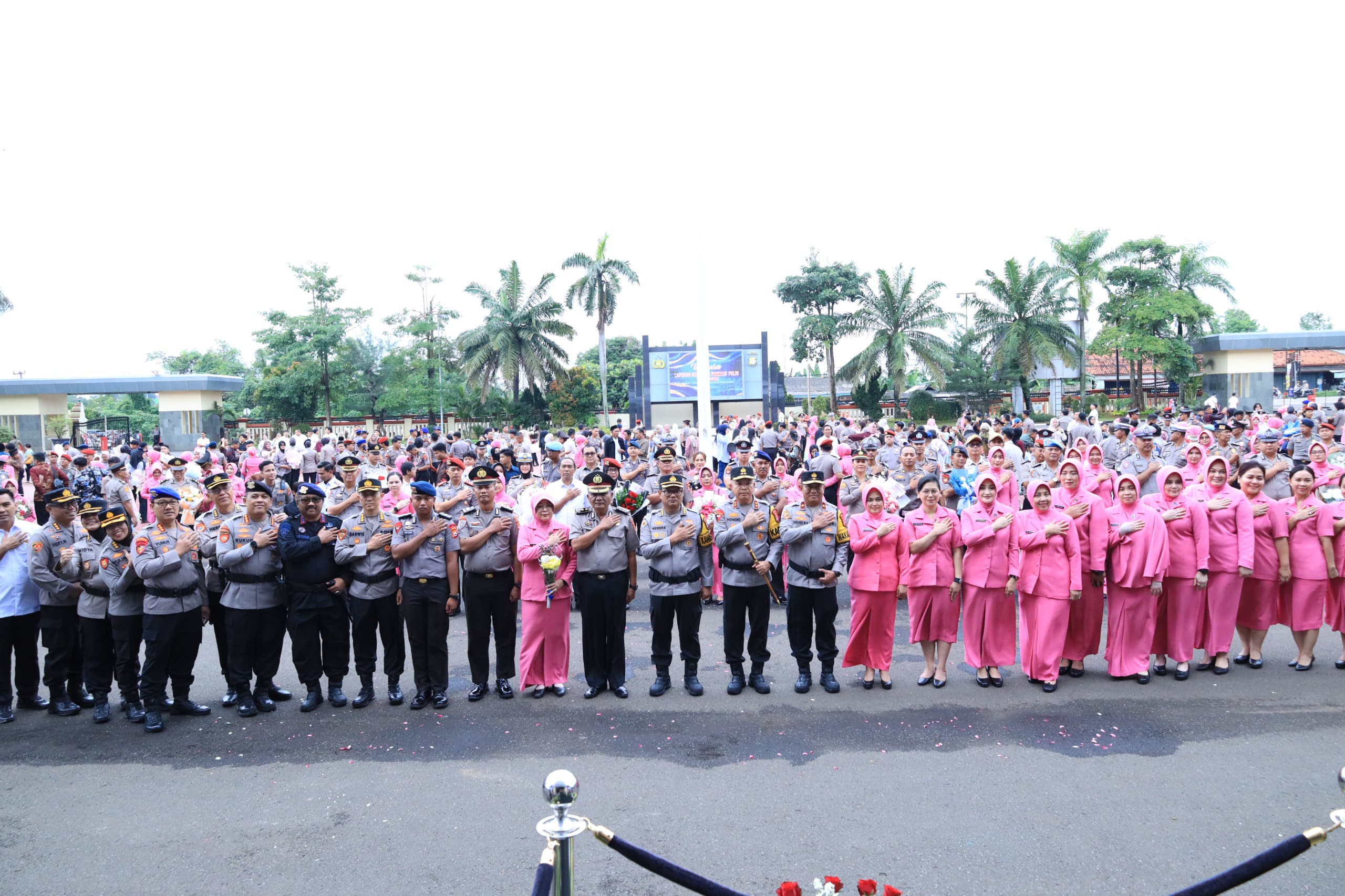278 Personel Polda Banten Laksanakan Upacara Korps Raport Kenaikan Pangkat