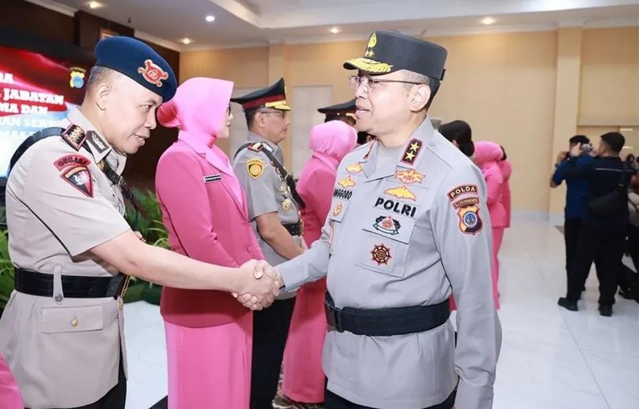 Kapolda DIY Pimpin Sertijab Pejabat Utama dan Kapolres: Upaya Perkuat Soliditas dan Pelayanan Masyarakat