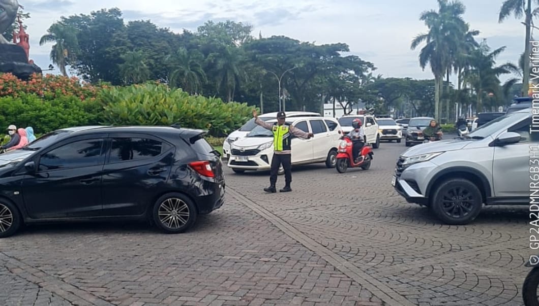 Commander Wish Kapolda Banten, Polsek Panongan Gelar Strong Point dan Pengaturan Lalu Lintas di Citra Raya