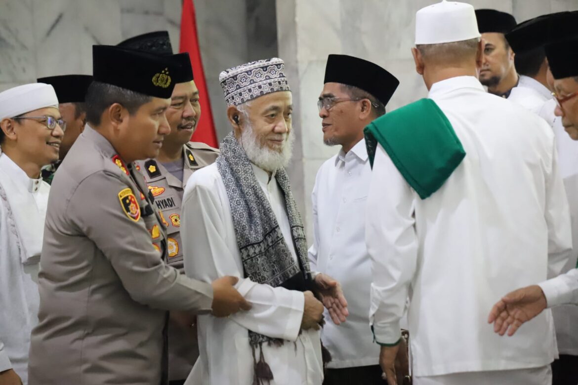 Polres Cilegon Gelar Istighosah dan Ceramah PHBI Isra Mi’raj, Perkuat Iman, Taqwa, dan Solidaritas Menuju Polri Presisi