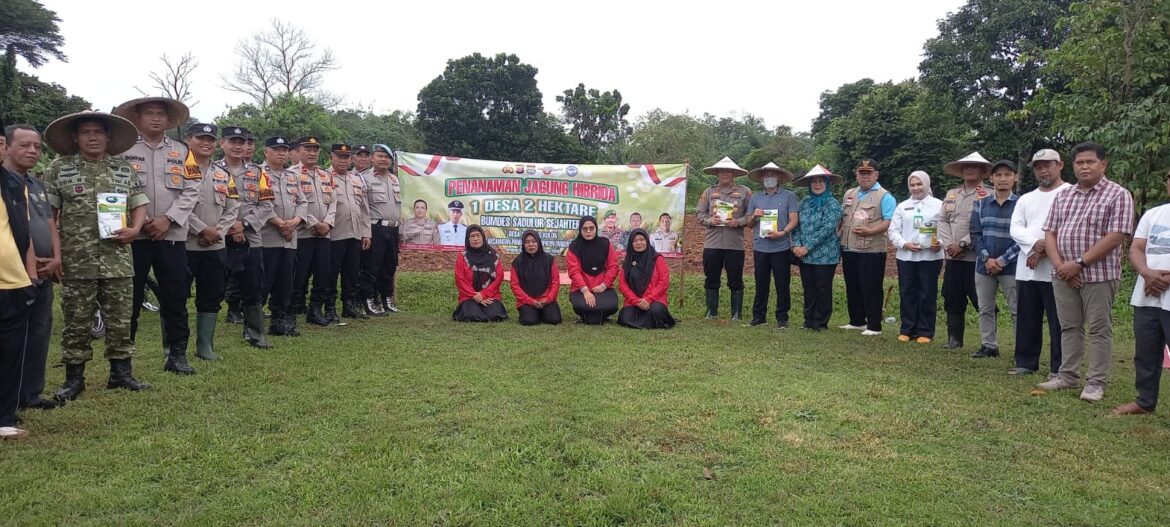 Dukung Asta Cita Presiden, Polri Turun Langsung Dampingi Petani di Tangerang