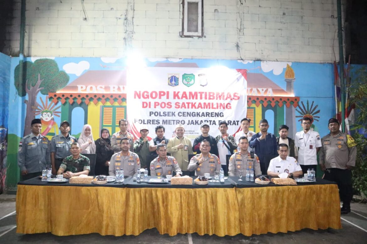 Ramadhan Penuh Kebersamaan, Polisi dan Warga Rawa Buaya Duduk Bersama Bahas Kamtibmas