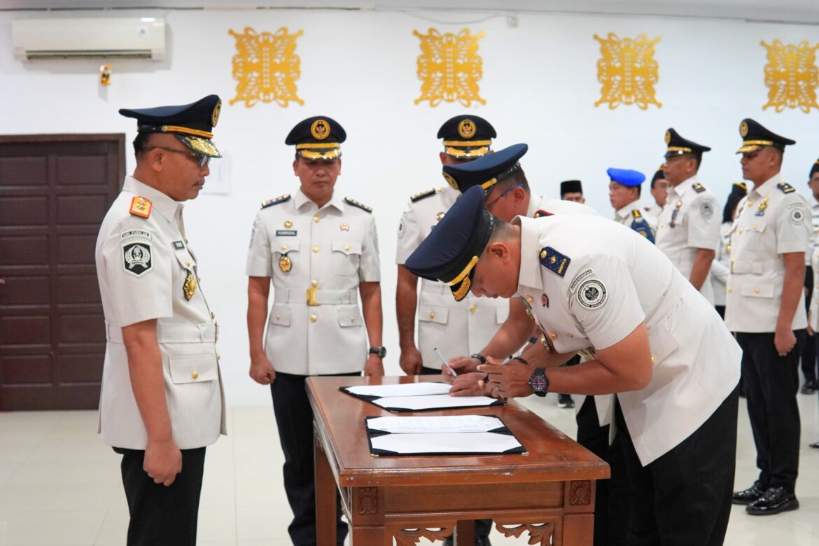 Perkuat Barisan Pemasyarakatan, Kakanwil Ditjenpas Aceh Lantik 33 Pejabat Manajerial Baru