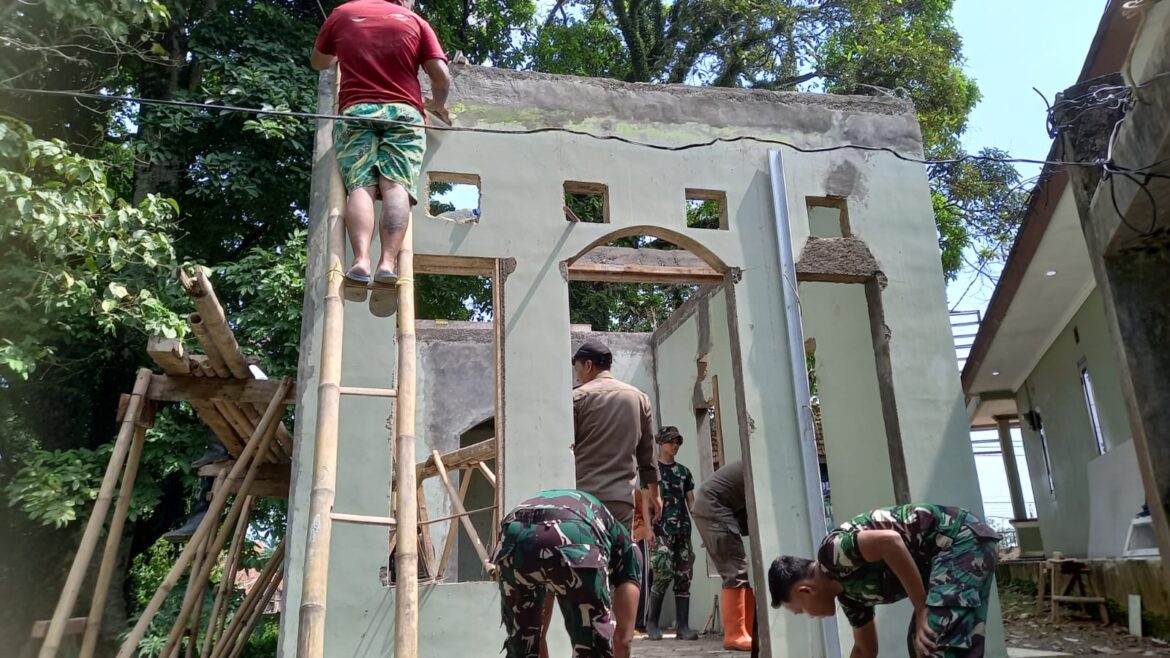 Warga Tegal Lega Ucapkan Terima Kasih atas Rehab Mushola oleh Satgas TMMD 128 Kodim 0621/Kab. Bogor