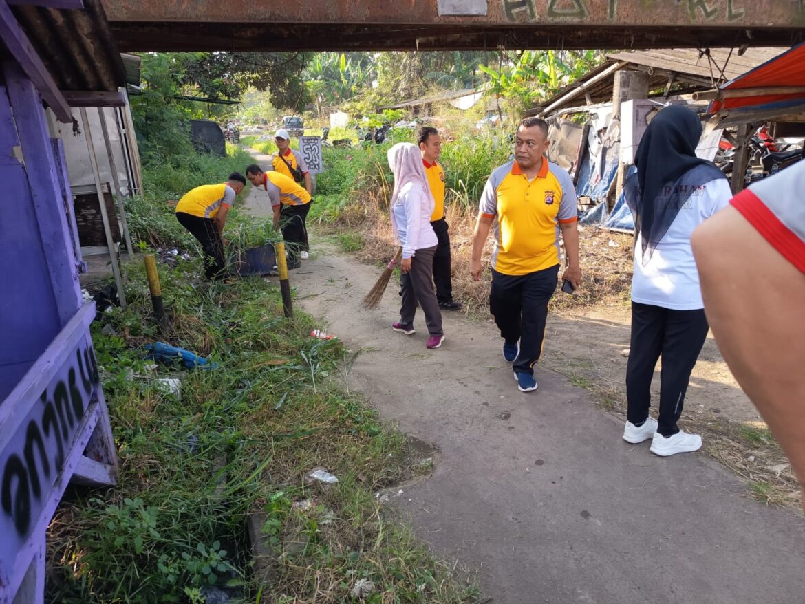 Polsek Cikupa Hadir dalam Gerakan Indonesia ASRI Bersama Forkopimcam Kecamatan Cikupa