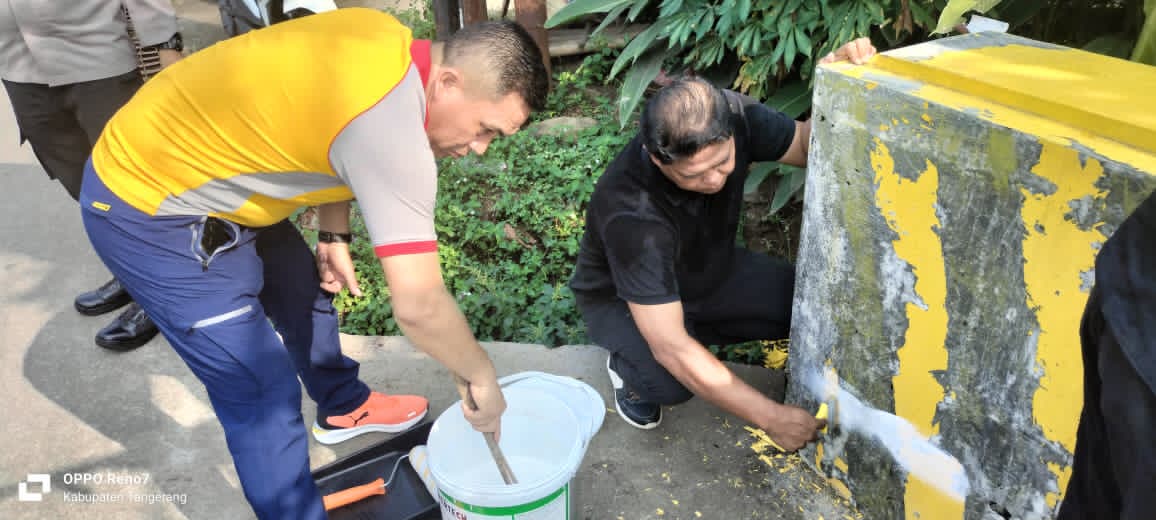 Kapolsek Panongan Pimpin Kegiatan Kurve, Wujudkan Lingkungan Kerja Bersih dan Nyaman