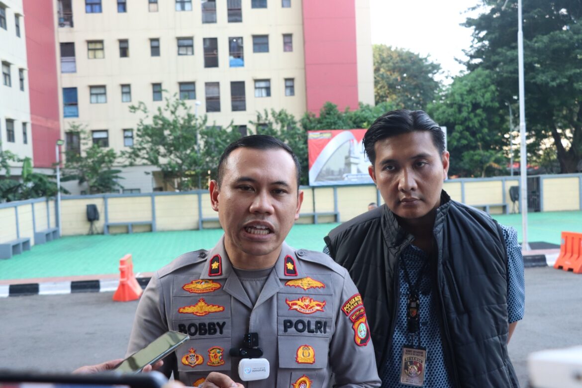 Sempat Masuk DPO, Pelaku Utama Jambret Kalung Emas Dibekuk di Penjaringan