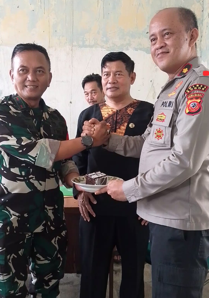 Sinergitas Forkopimcam,Momentum HUT Danramil Parungpanjang Lahirkan Komitmen “Parungpanjang Bersatu”