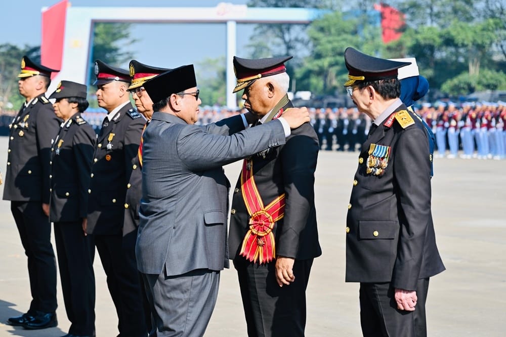Penerima Anugerah Tanda Kehormatan dan Pangkat Istimewa dalam Hari Bhayangkara 2026
